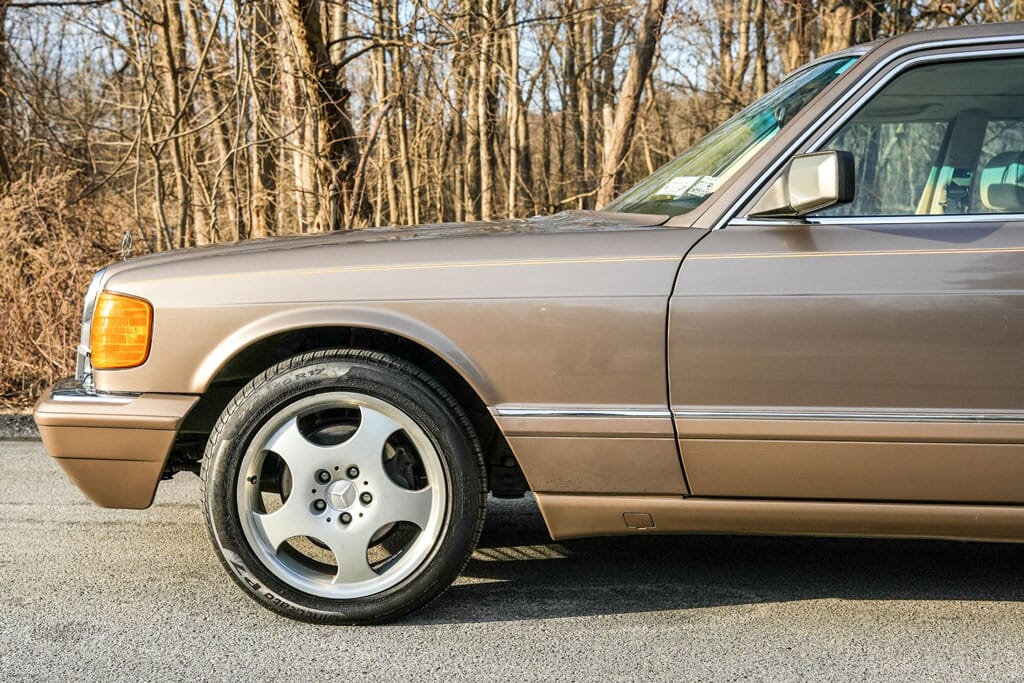 1991 Mercedes-Benz 420SEL Sedan for sale